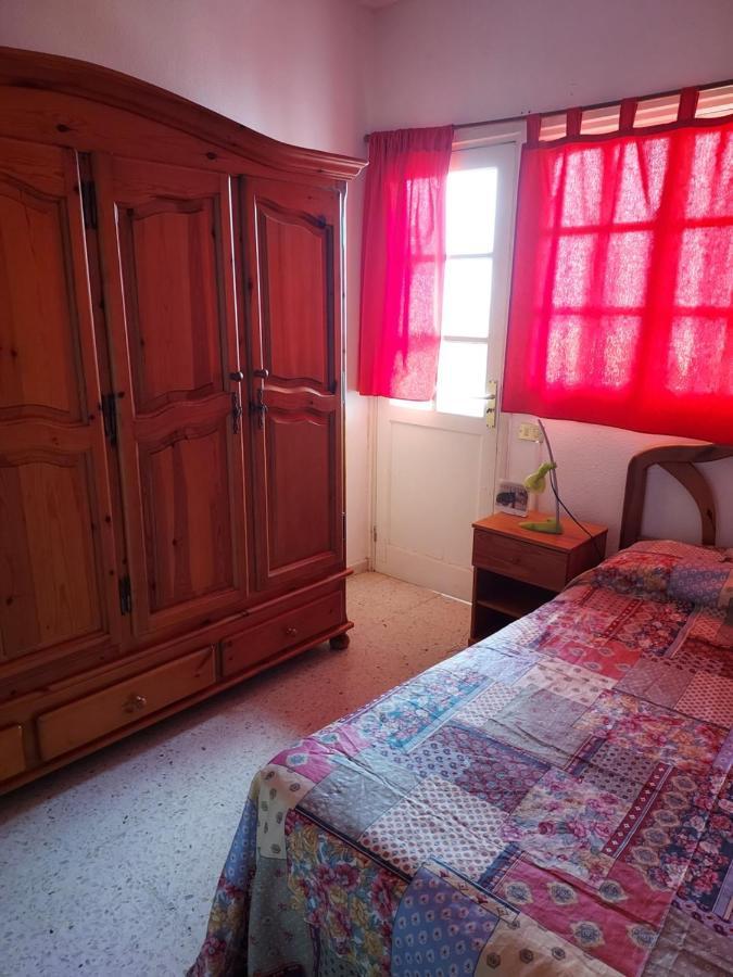 Habitaciones Comodas Con Bano Individual 圣克鲁斯-德特内里费 外观 照片