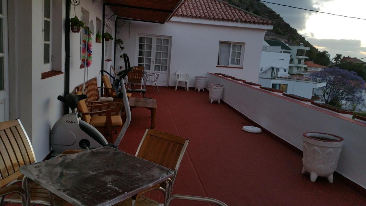 Habitaciones Comodas Con Bano Individual 圣克鲁斯-德特内里费 外观 照片
